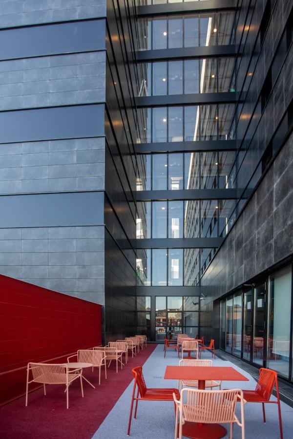 Residencia Universitaria Resa San Mames Bilbao Bagian luar foto