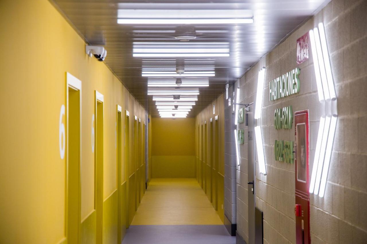 Residencia Universitaria Resa San Mames Bilbao Bagian luar foto