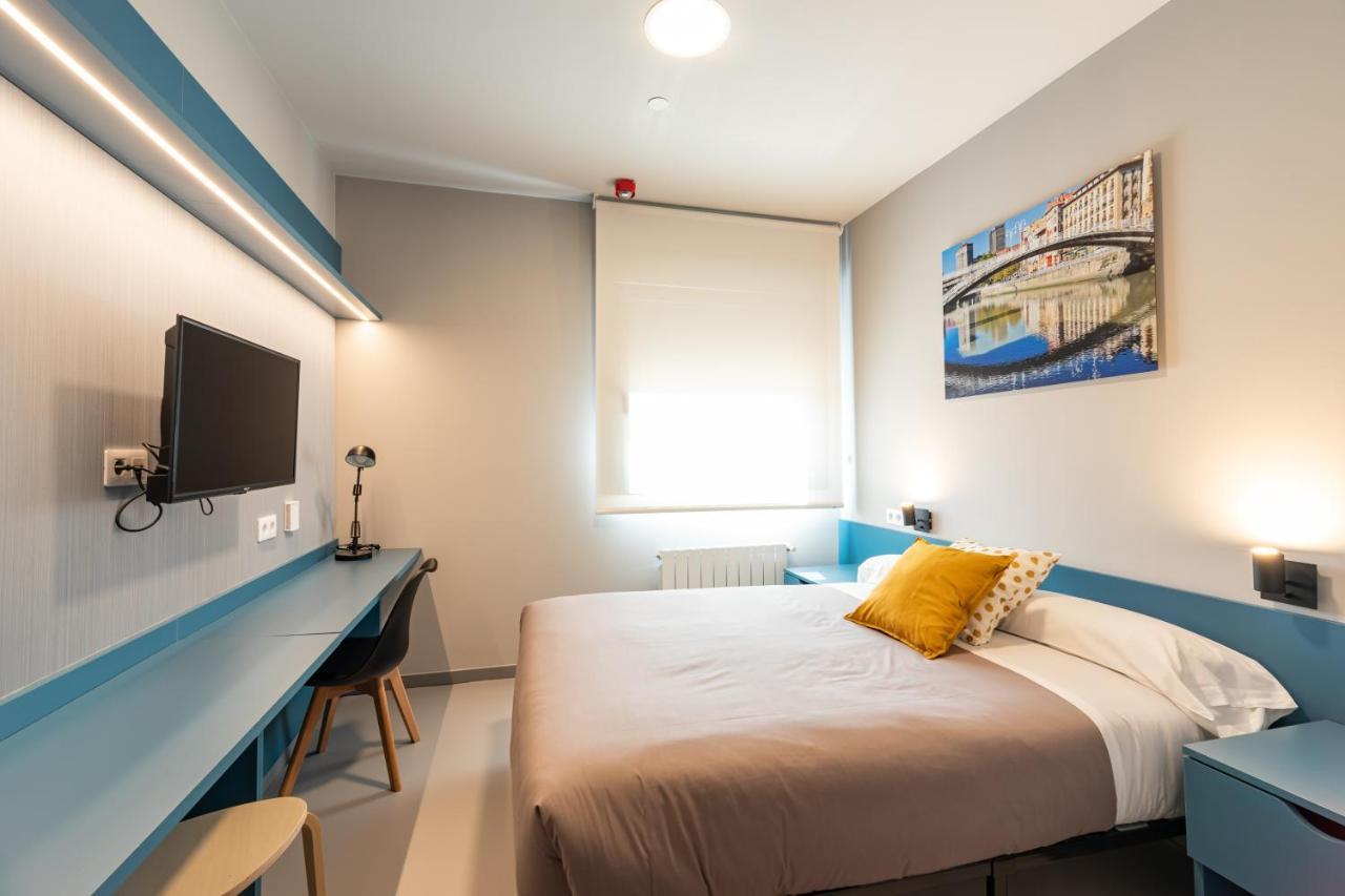 Residencia Universitaria Resa San Mames Bilbao Bagian luar foto