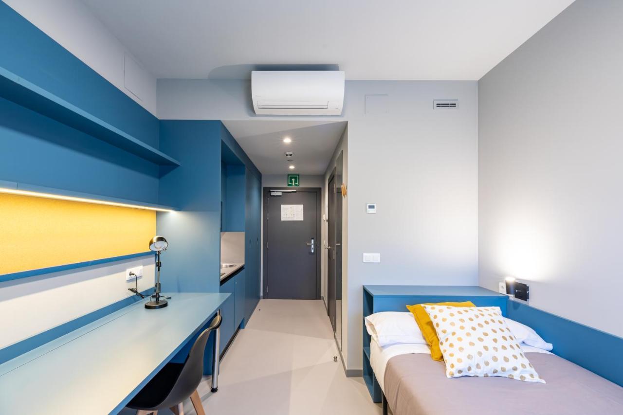 Residencia Universitaria Resa San Mames Bilbao Bagian luar foto