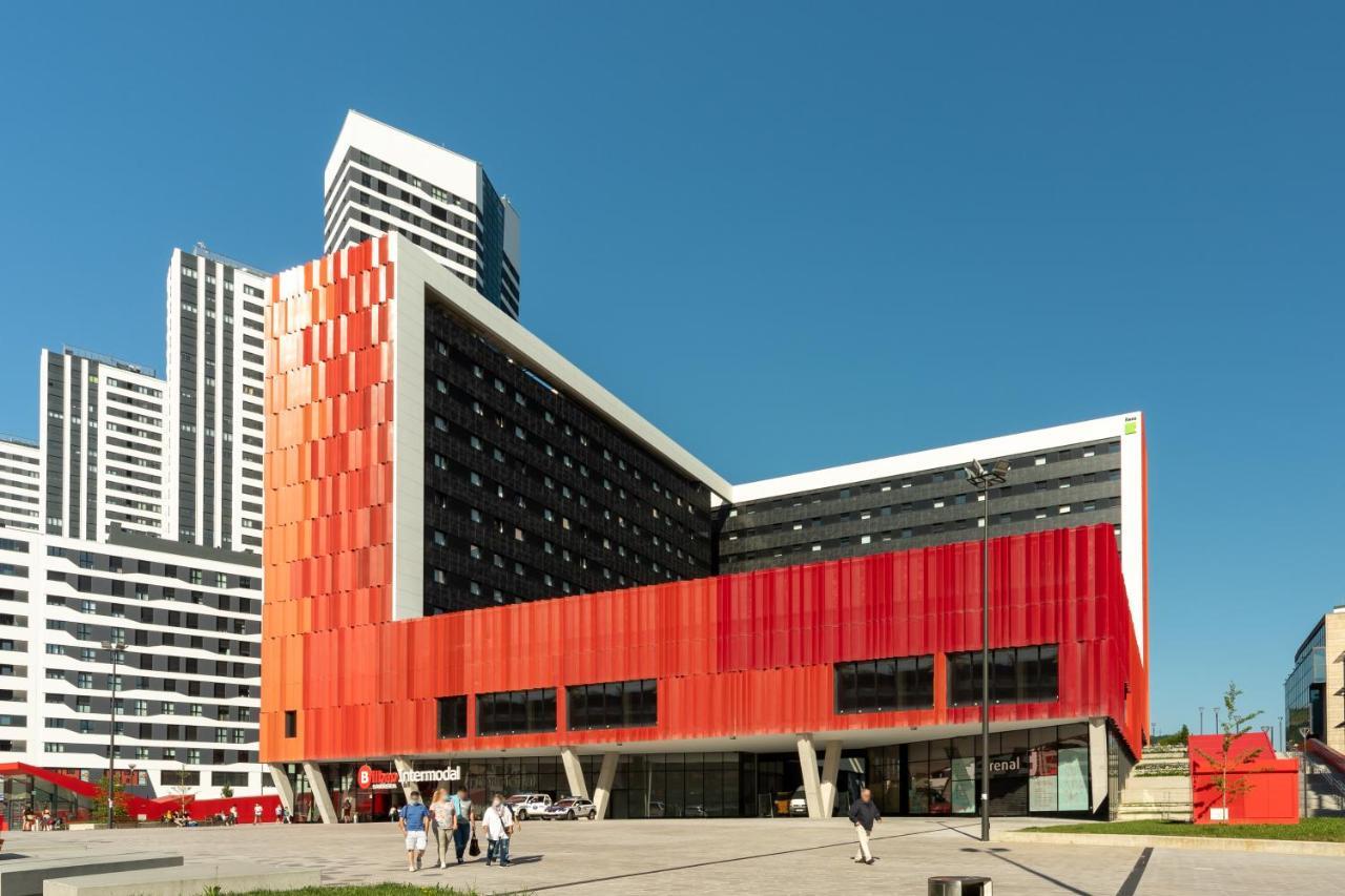 Residencia Universitaria Resa San Mames Bilbao Bagian luar foto