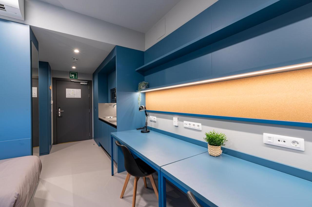 Residencia Universitaria Resa San Mames Bilbao Bagian luar foto